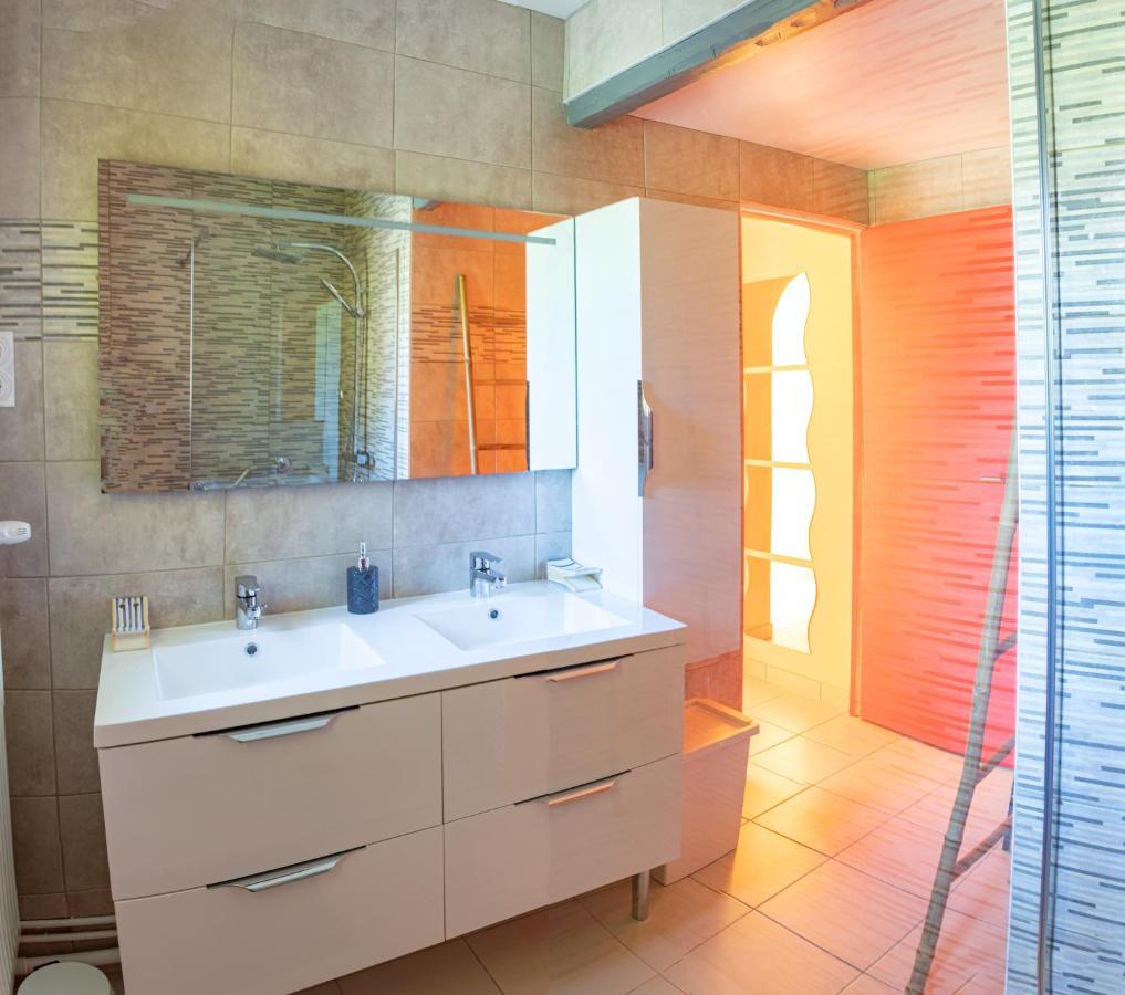 Paisible Maison Entiere 140M2 Avec Veranda Vue Sur La Campagne Renwez Εξωτερικό φωτογραφία